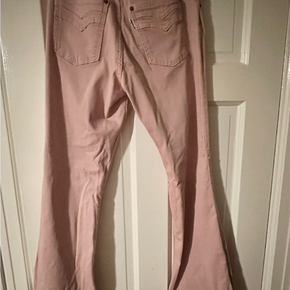 Levi's Women's Light Pink Jeans - Picture 3 of 10